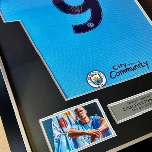 Signed Erling Haaland Manchester City Home Shirt Beckett COA - Image 4