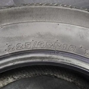 225 65 R 16 104 T 2 x Kumho Solus KH14 tyres - Image 8