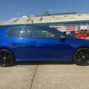 2014 Volkswagen Golf 2.0 TSI R 3dr Hatchback Manual - Image 3