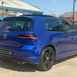 2014 Volkswagen Golf 2.0 TSI R 3dr Hatchback Manual - Image 4