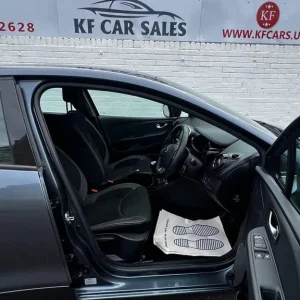 2018 Renault Clio 1.2 16V Dynamique Nav HATCHBACK - Image 7