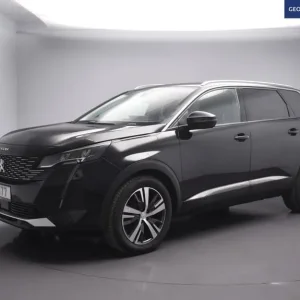 2022 Peugeot 5008 Allure Premium 5-door SUV - Image 5