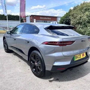 2022 Jaguar I-Pace 400 Black Cat Electric - Image 3