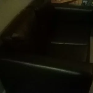 2 x 2-seater leather sofas - Image 4