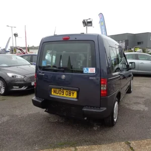 2009 Vauxhall Combo Tour Essential Automatic Wheelchair Conversion CDTI - Image 6