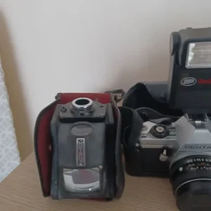 Old cameras - Image 5
