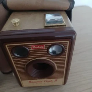 Old cameras - Image 7