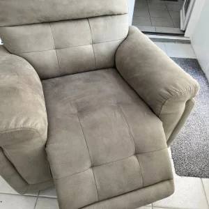 Sofa and 2 armchairs - Image 4