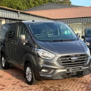 2022 Ford Transit Custom 2.0 300 EcoBlue Limited Crew Van Double Cab 5dr Diesel Auto L1 H1 Euro 6... - Image 5
