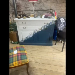 UPCYCLED VINTAGE CABINET AND SIDEBOARD - Image 4