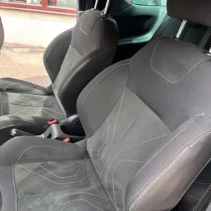 2017 DS Automobiles other PURETECH ELEGANCE Hatchback Petrol Manual - Image 8