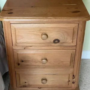 bedside cabinet x 2
