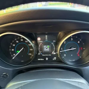 2016 Jaguar F-Pace Estate 2.0L Diesel AWD - Image 8