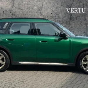 2025 MINI Countryman 150kW E Exclusive [Level 1] 66kWh 5dr Auto Electric Hatchback Hatchback Elec... - Image 3