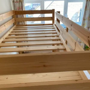 Mid-sleeper single bed - Image 2