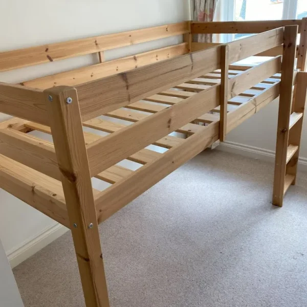 Mid-sleeper single bed