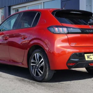 2023 Peugeot 208 1.2 PureTech Allure Premium + Euro 6 (s/s) 5dr Hatchback Petrol - Image 4