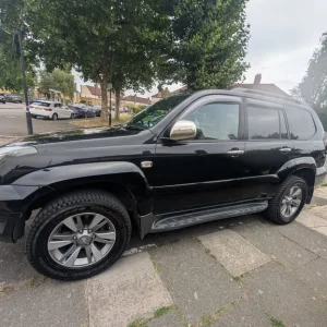 Toyota Land Cruiser 120 Prado LC5 - Image 4