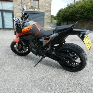 KTM 790 Duke - Image 3