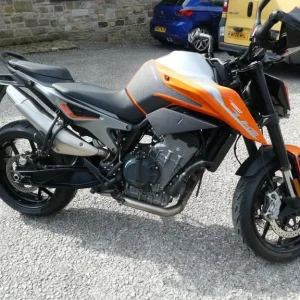 KTM 790 Duke - Image 7
