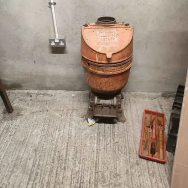 Pot belly stove