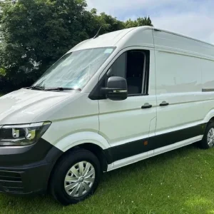 2023 Volkswagen Crafter CR35 TDI M H/R P/V STARTLINE Panel Van Diesel Manual - Image 3