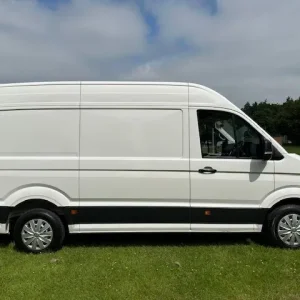 2023 Volkswagen Crafter CR35 TDI M H/R P/V STARTLINE Panel Van Diesel Manual - Image 7