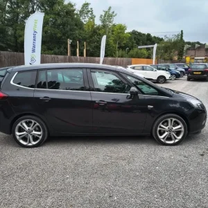 2013 Vauxhall Zafira Tourer 2.0 CDTi SE Euro 5 5dr MPV Diesel Manual - Image 2