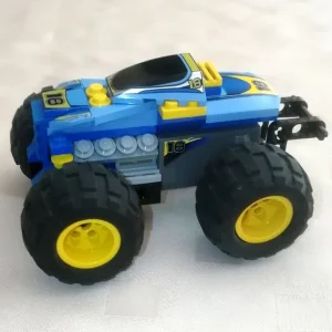 Lego Racers 8383 Nitro Terminator Pull Back Racing Car 2003 - Image 2