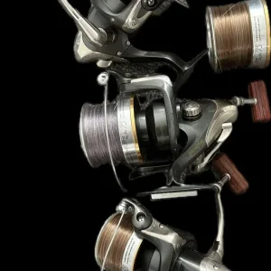 Reel, fishing, wychwood riot big pit 75 & 65 reels, Daiwa crosscuts X5000 and spare spools - Image 4