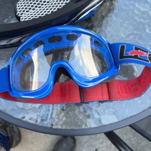 wulf sport helmet and leopard goggles - Image 2