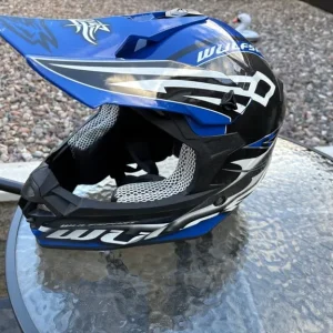 wulf sport helmet and leopard goggles - Image 3