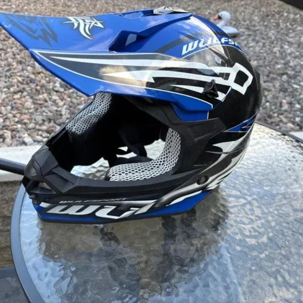 wulf sport helmet and leopard goggles