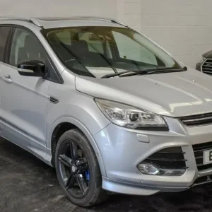 2014 Ford Kuga 2.0 TDCi Titanium X SUV 5dr Diesel Powershift AWD Euro 5 (163 ps) HATCHBACK Diesel... - Image 3