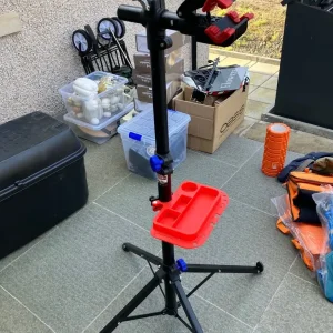 Bicycle work station