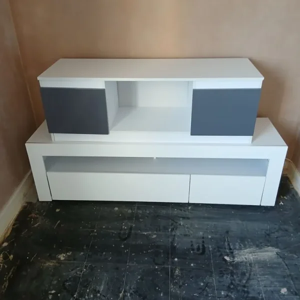 Tv unit