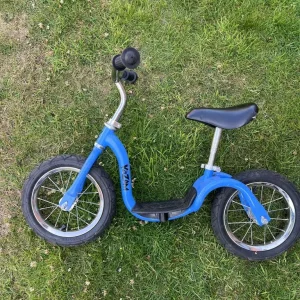 Kids balance bike