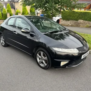 Honda Civic 2010 Manual 1.4L 5-door Hatchback - Image 3