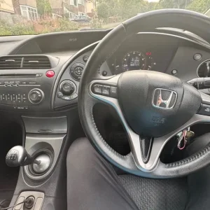 Honda Civic 2010 Manual 1.4L 5-door Hatchback - Image 8