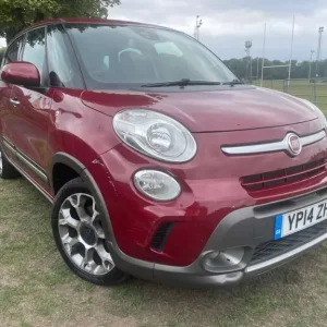 2014 Fiat 500L Trekking MultiJet Diesel 5-door MPV - Image 3