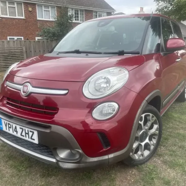 2014 Fiat 500L Trekking MultiJet Diesel 5-door MPV