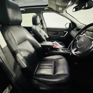 2015 Land Rover Discovery Sport 2.0 TD4 HSE Black Auto 4WD Euro 6 (s/s) 5dr Estate Diesel Automatic - Image 7