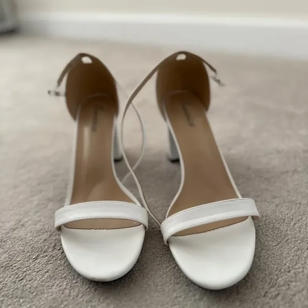 Size 8 off-white heels