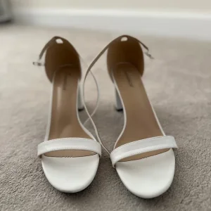 Size 8 off-white heels