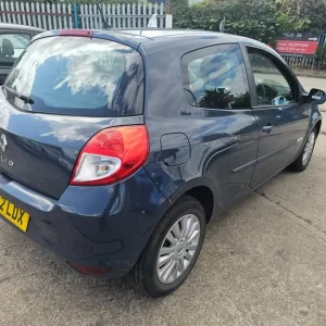 2012 Renault Clio 1.2 16V Expression+ 3dr Hatchback Petrol Manual - Image 4
