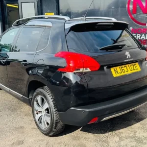 2013 Peugeot 2008 Allure 1.6 e-HDi 5-door hatchback - Image 4