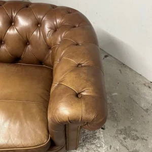 ALEXANDER & JAMES 3 SEATER CHESTERFIELD SOFA - Image 8