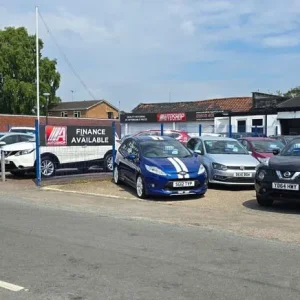 2016 Vauxhall Astra 1.6 CDTi EcoFLEX Design Euro 6 5-door hatchback diesel manual - Image 2