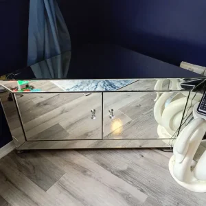 Mirrored corner TV unit - Image 2