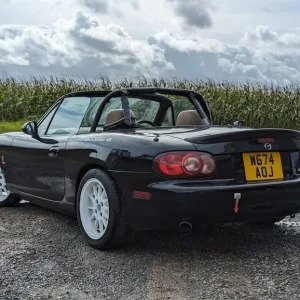 2000 Mazda MX-5 1.8 2dr Convertible Petrol Manual - Image 4